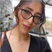 Profesor de fisica, quimica y matematica que imparte clases a jovenes de todas las edades